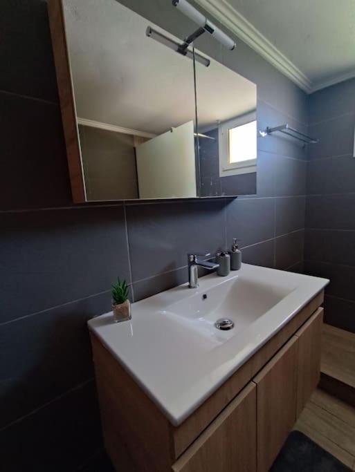 House Of Diamond Apartment Kirra Exterior photo
